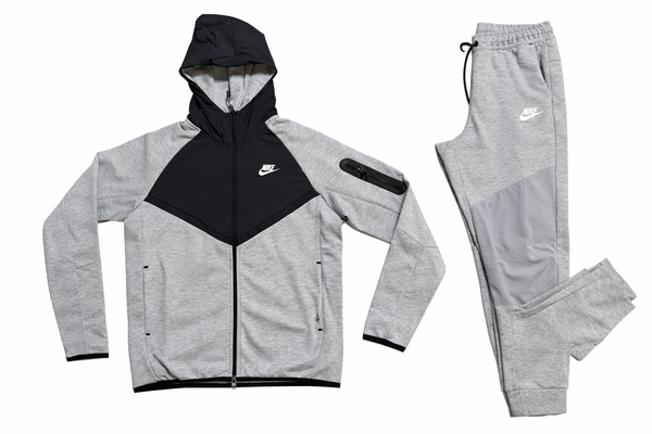 Мъжки спортен екип Nike