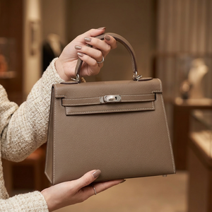 Дамска чанта Hermès Kelly Style Bag – Taupe Epsom Leather (Silver Hardware)