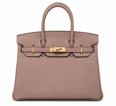 Hermès Birkin – Дамска чанта в пудрено розово със златист обков