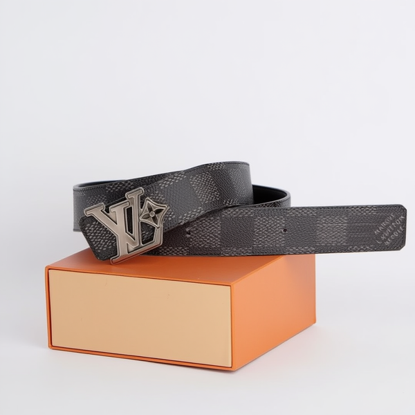 Дамски колан Louis Vuitton – естествена кожа