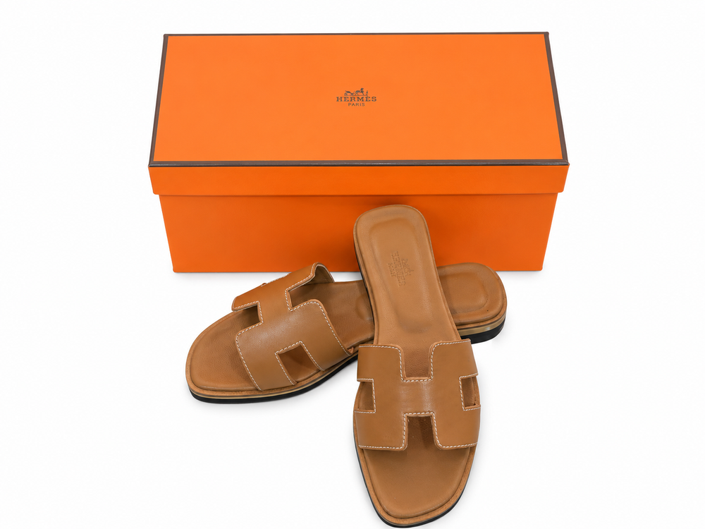 Дамски чехли Hermès Oran в цвят Camel