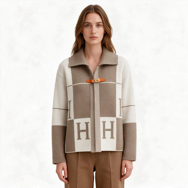 Дамска плетена жилетка HERMÈS – бежово и екрю с H мотиви