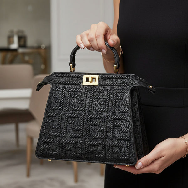 Дамска чанта F