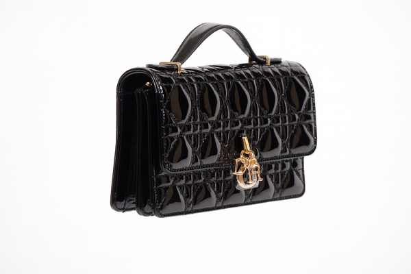 Дамска чанта CD