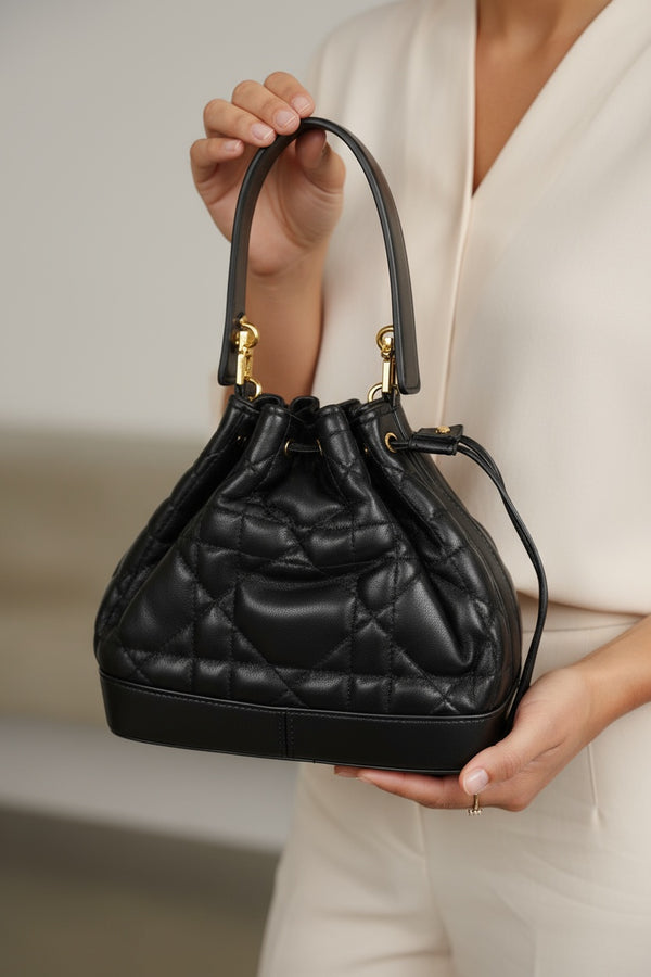 Дамска чанта D Caro Drawstring Bag