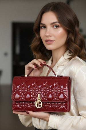 Дамска чанта D Caro Patent Leather Bag