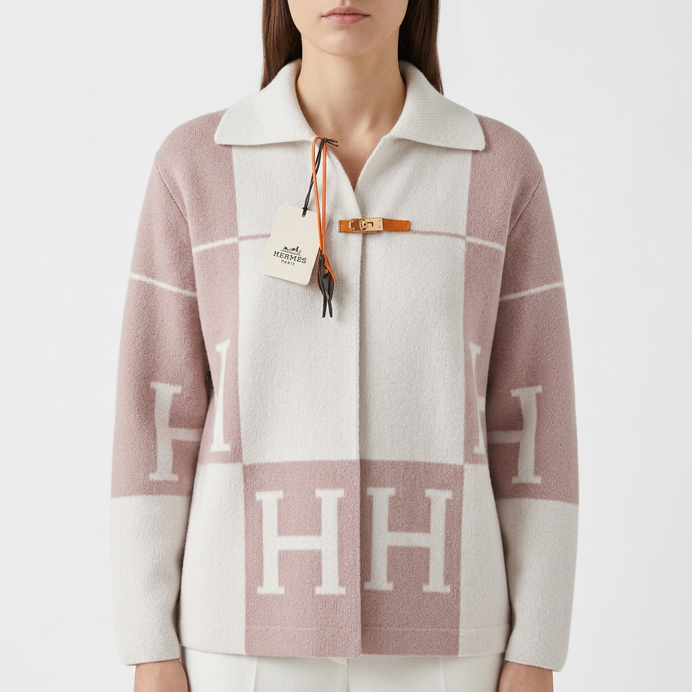 Дамска жилетка Hermès – розово  и бяло с H мотиви