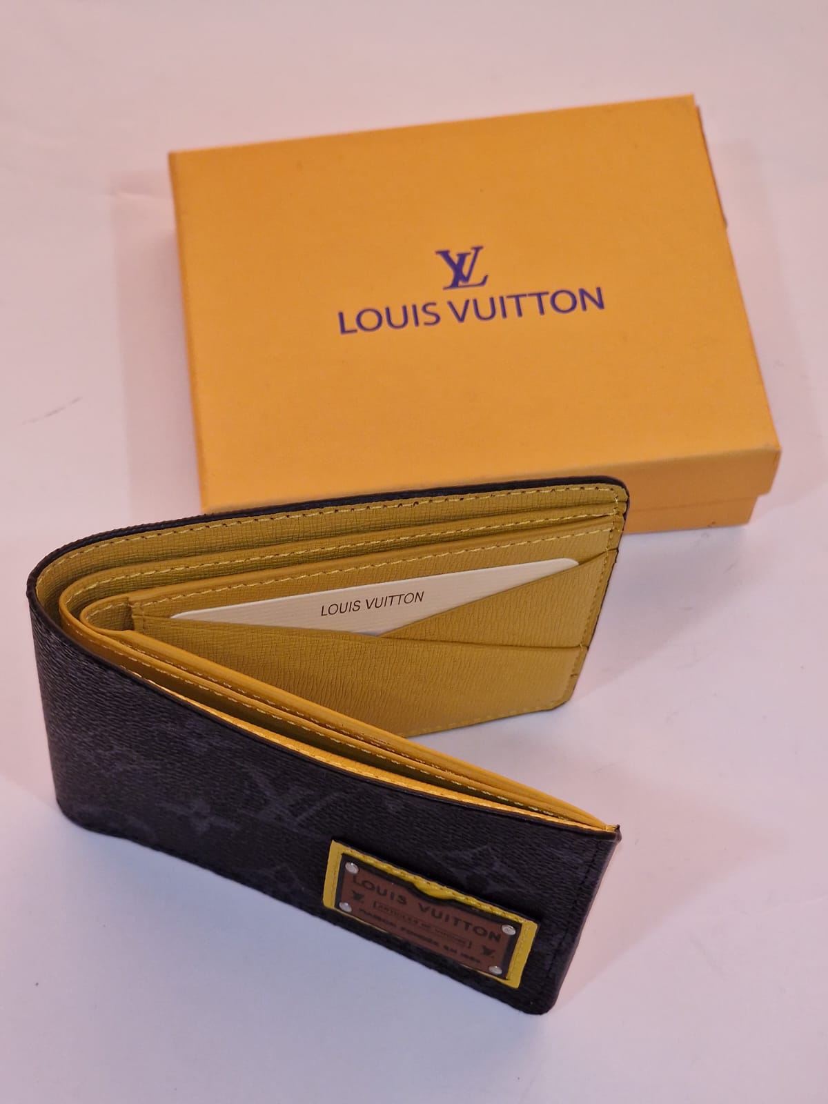 Louis Vuitton Мъжки Портфейл