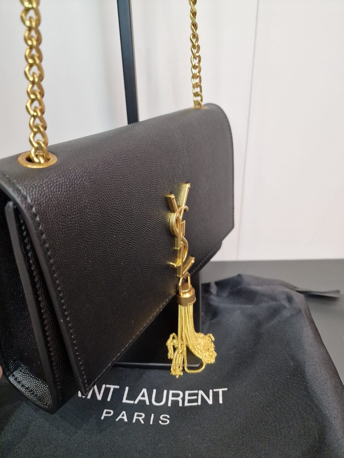 Saint Laurent Дамска Чанта от 100% Кожа