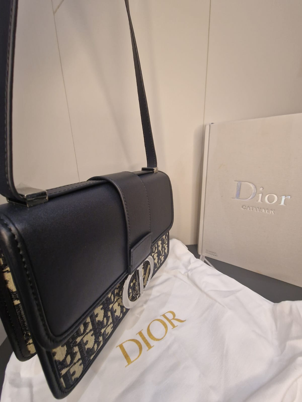 Christian Dior Дамска Чанта от Плат и 100% Кожа