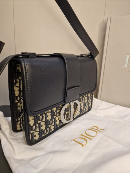 Christian Dior Дамска Чанта от Плат и 100% Кожа