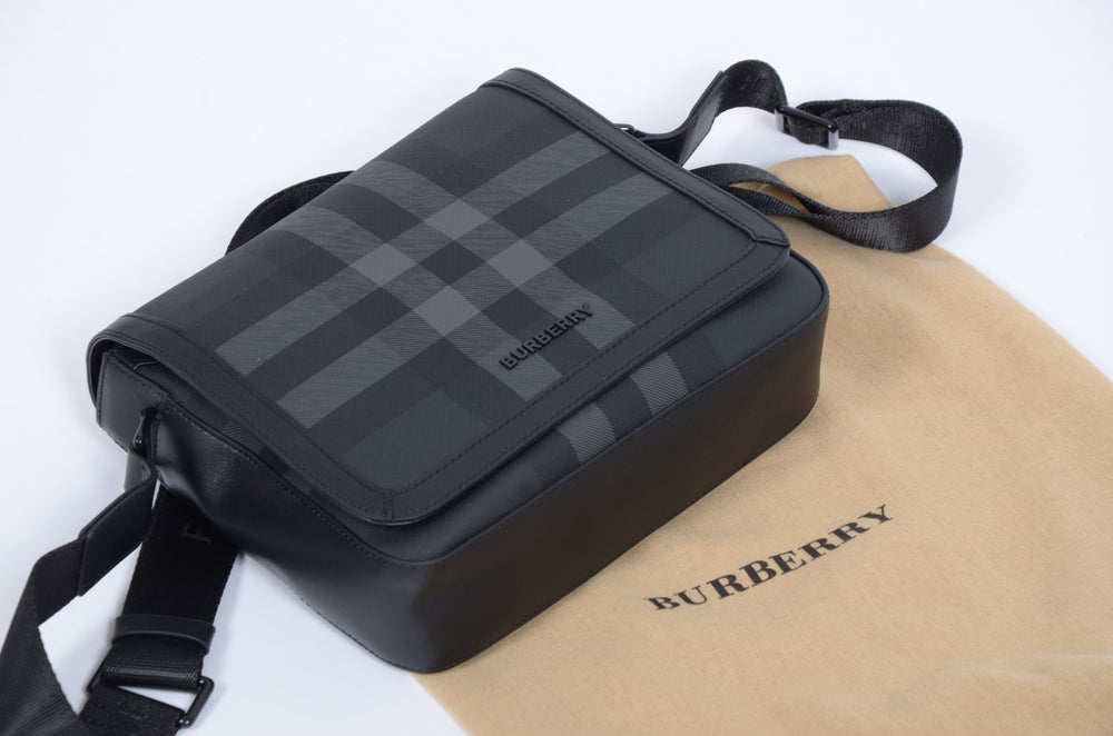 Унисекс чанта Burberry от естествена кожа