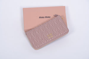 Дамски портфейл Miu Miu от естествена кожа
