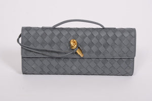 Дамска чанта клъч Bottega Veneta от естествена кожа