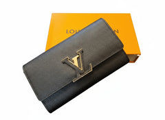 Дамски портфейл Louis Vuitton