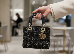 Дамска чанта Lady D – черен туид и златни детайли