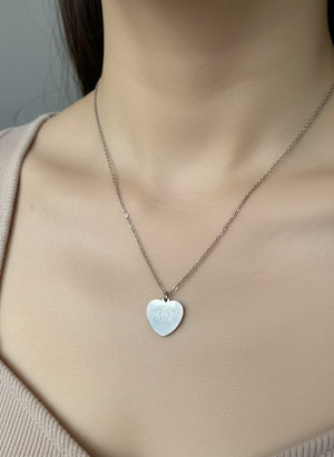 Дамско колие CH – сребристо със сърцевидна висулка