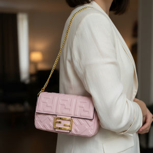 Дамска чанта F