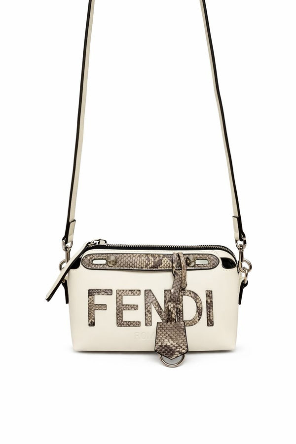 Дамска чанта F с две дръжки