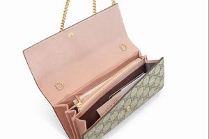 Дамско портмоне GU с верижка